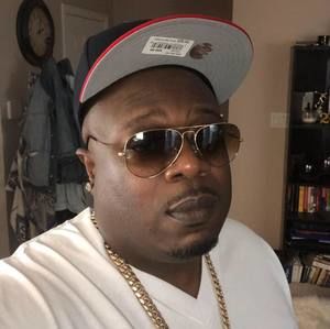 Meet your Posher, Donte